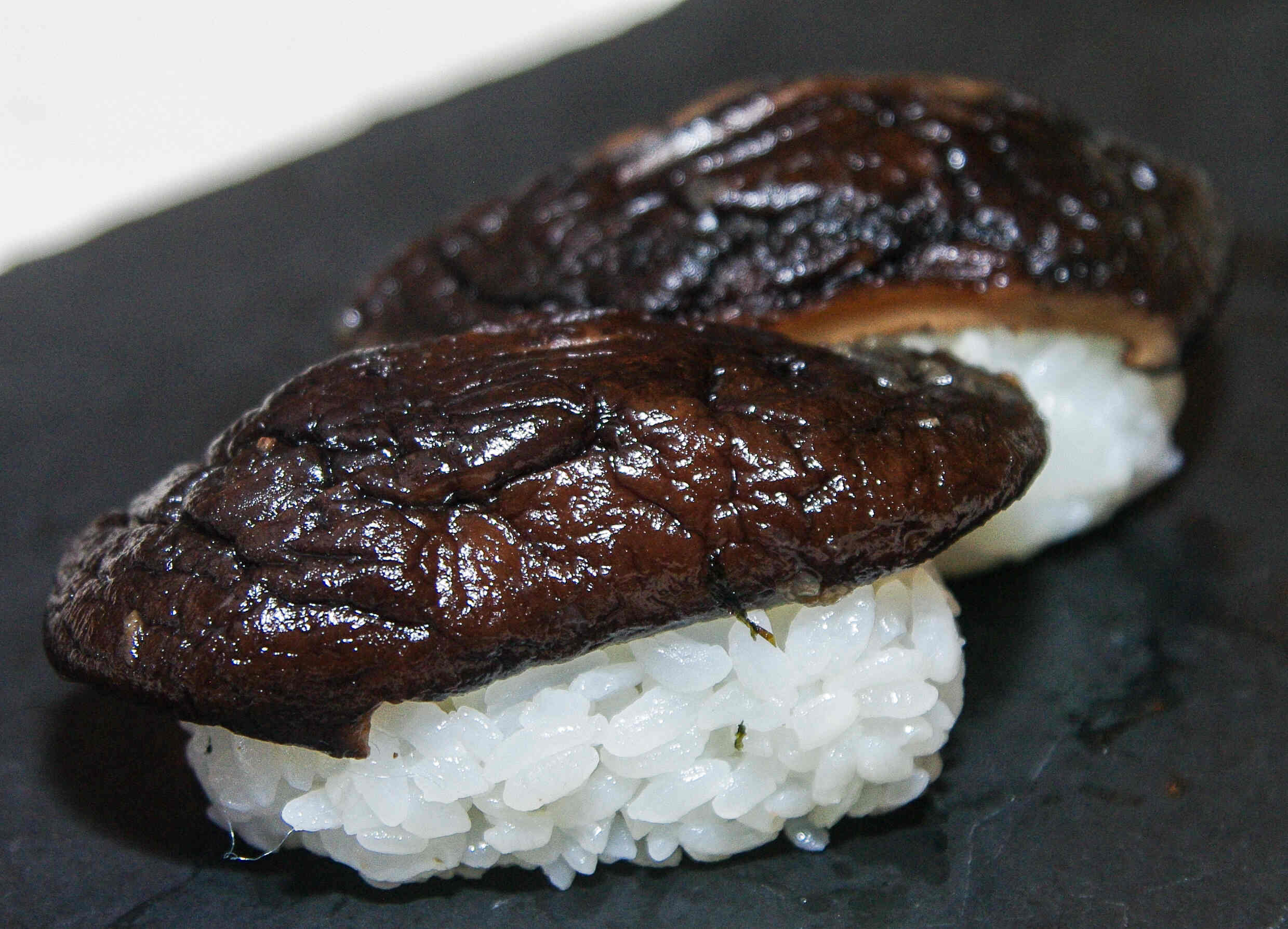 Shiitake   Nigiri